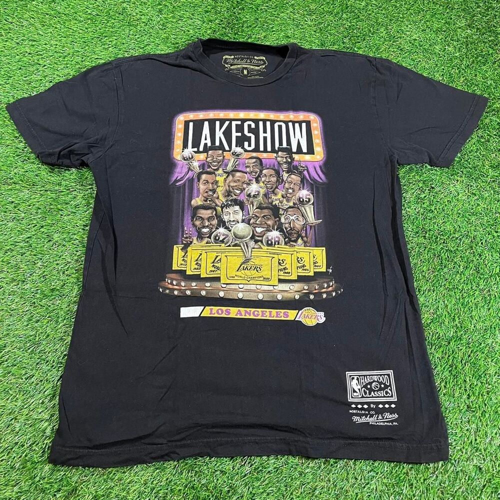 NBA Los Angeles Lakes Lake show graphic T-shirt size m